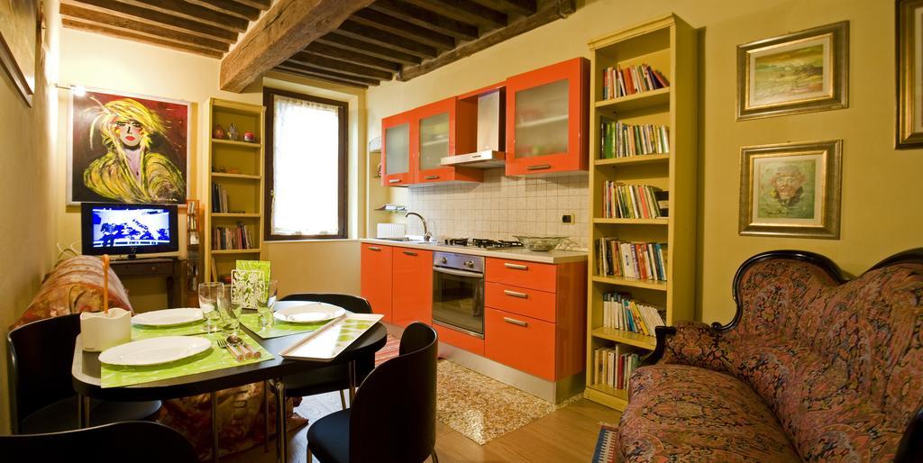 Schizzati Appartamento Parma